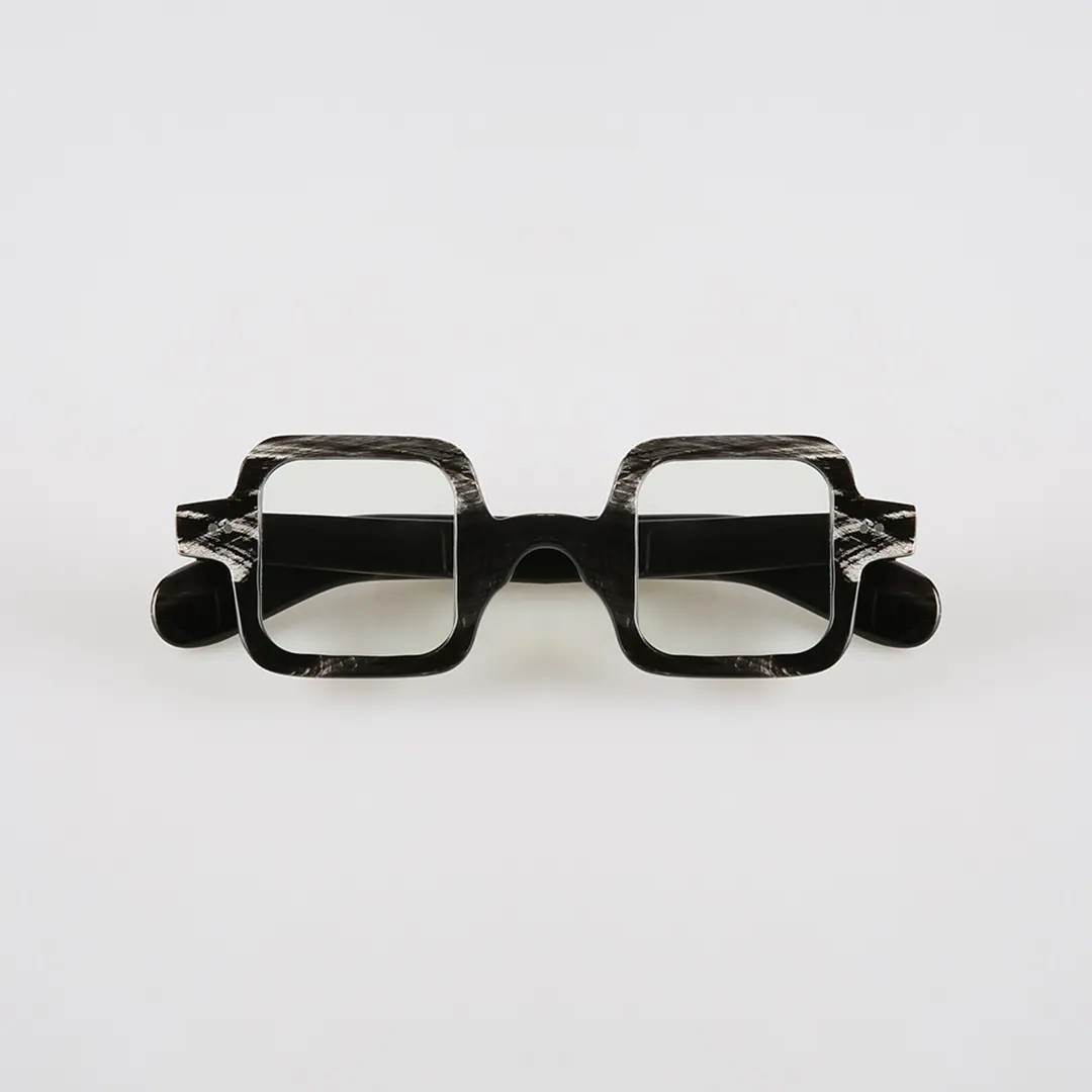 Front folded view of Nove square natural ox horn handcrafted eyeglasses SO0032601 in black