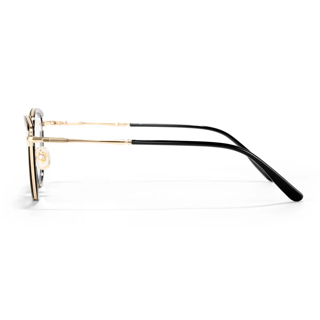 Side view of Quartz cat eye tr90 eyeglasses CR0182411 in black