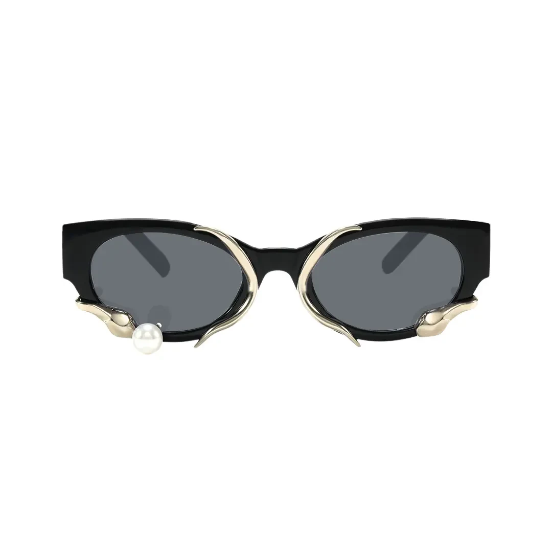 Front view of Sora oval pc sunglasses OL0092506 in black